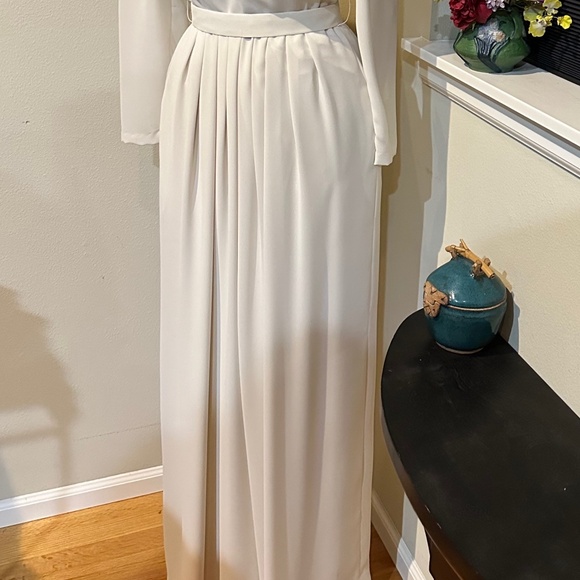Cream Crepe Wedding or Evening Dress / Elegant Simplicity/ Floor Length - Sz 6 - Picture 12 of 12